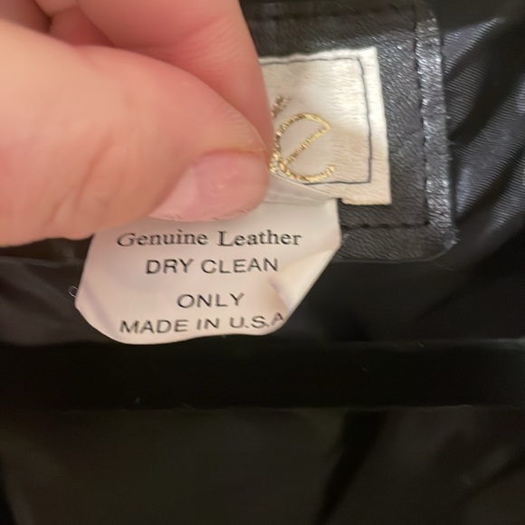 80’s oversized cropped studded gold and sparkle leather jacket by cache Ty waist - Picture 4 of 6